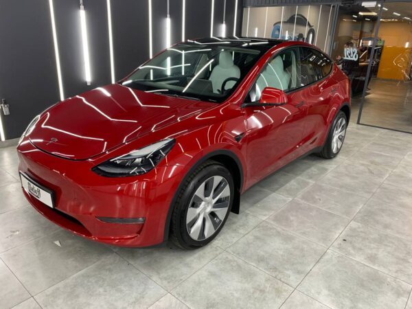 Покрытие авто жидким стеклом Киев